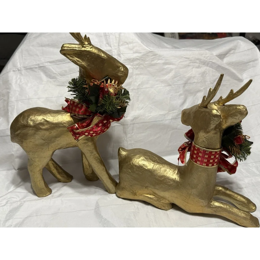 Pair Of Papier Mache Gold Deer Christmas Decorations Reindeer Figurines Holiday - Picture 5 of 7